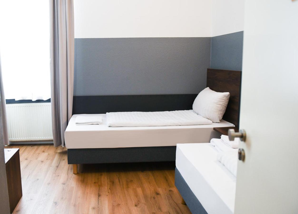 Hotel Apadana Frankfurt Frankfurt am Main Eksteriør bilde