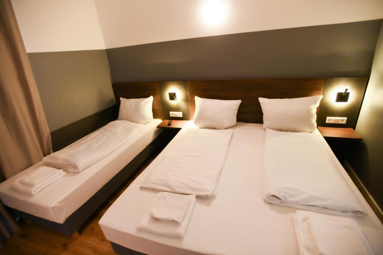Hotel Apadana Frankfurt Frankfurt am Main Eksteriør bilde
