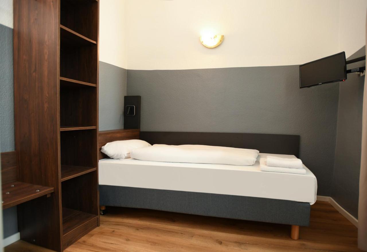 Hotel Apadana Frankfurt Frankfurt am Main Eksteriør bilde