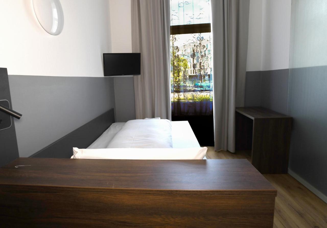 Hotel Apadana Frankfurt Frankfurt am Main Eksteriør bilde
