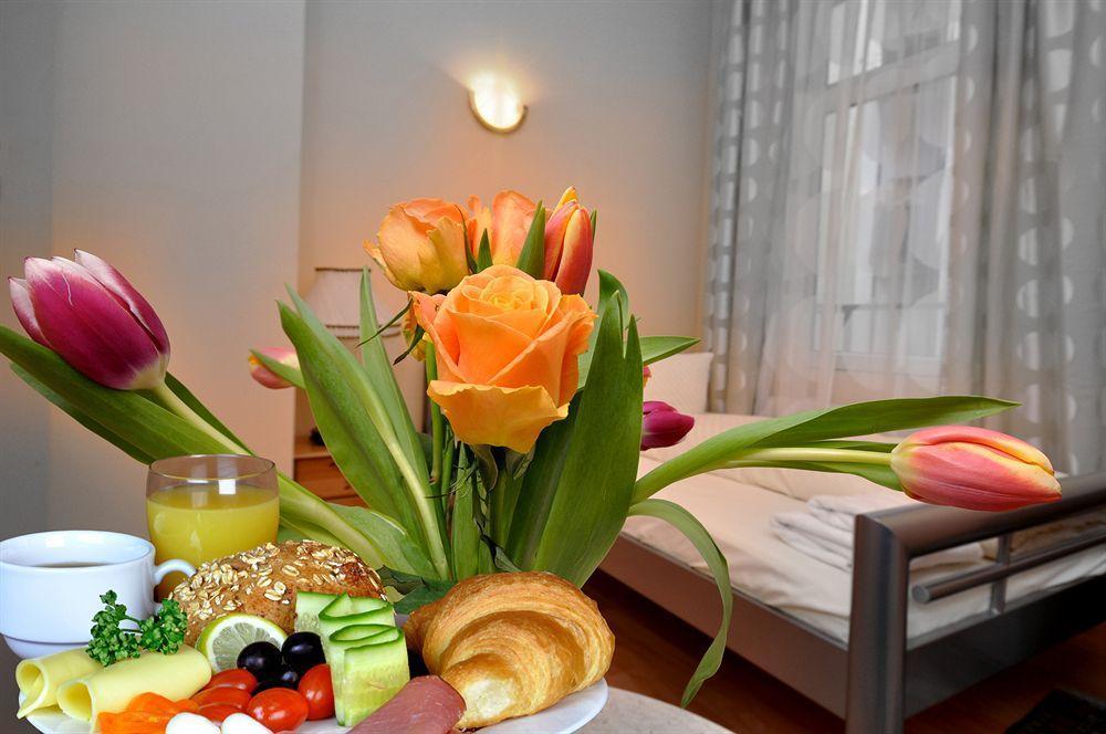 Hotel Apadana Frankfurt Frankfurt am Main Eksteriør bilde